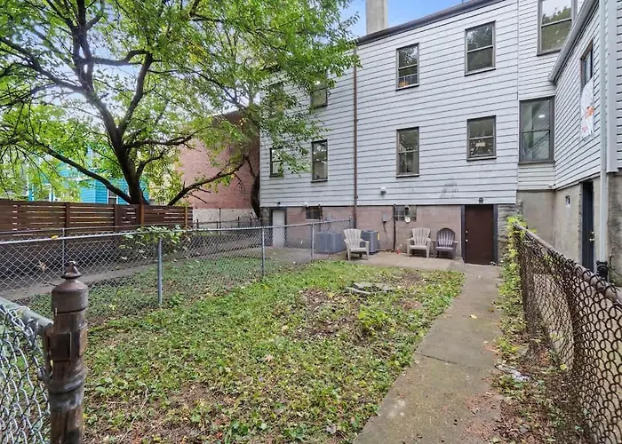 Near Stadium 2 Bdrm House W Fire Pit Free Wifi Pittsburgh